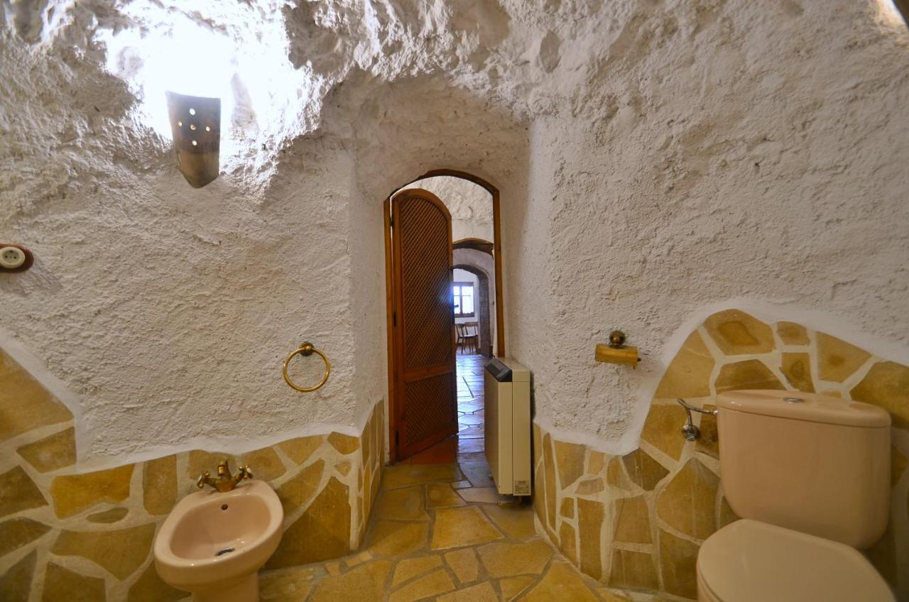 House&cave Parking And Terrace, In The * Grenade