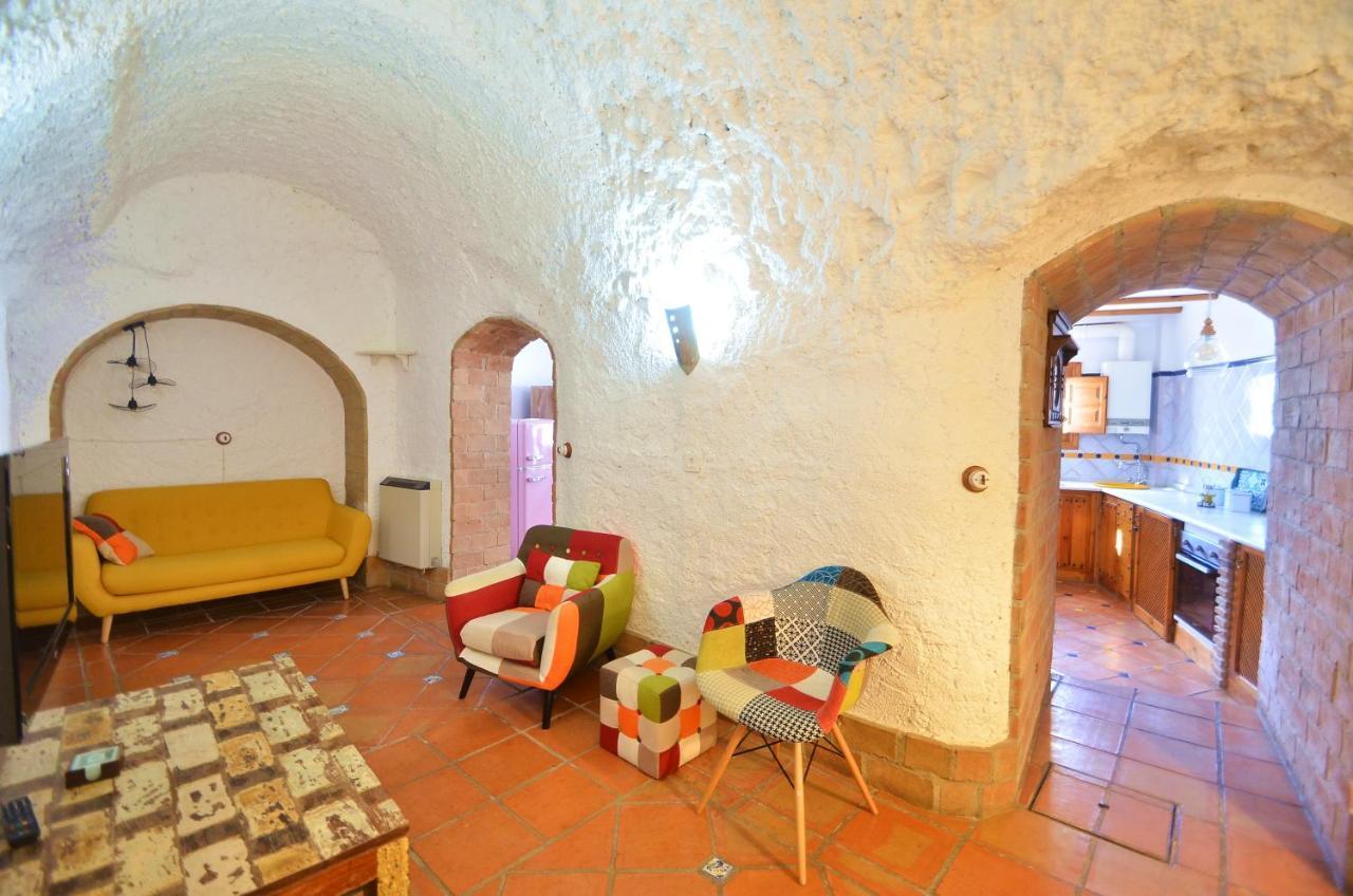 Villa House&cave Parking And Terrace, In The